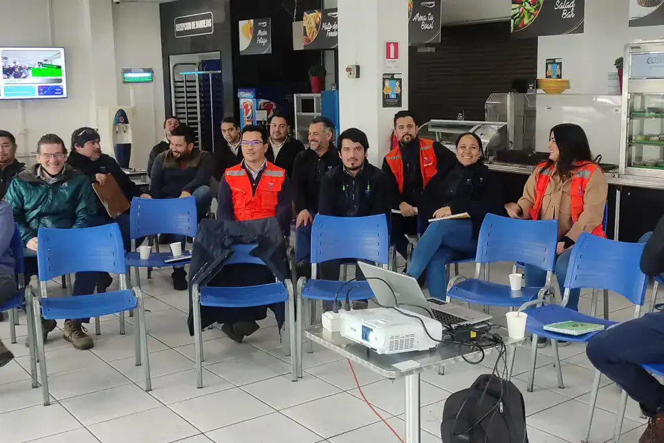 Curso presencial de Huella de Carbono dictado por KORU IASA